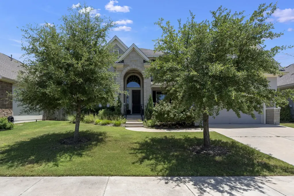 235 Senna Drive, Dripping Springs
