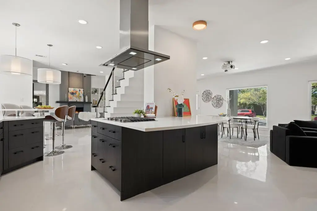 10408 Loring Drive, Austin