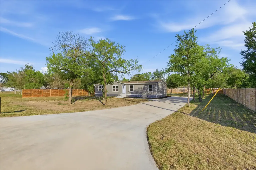 284 Gato Road, Cedar Creek