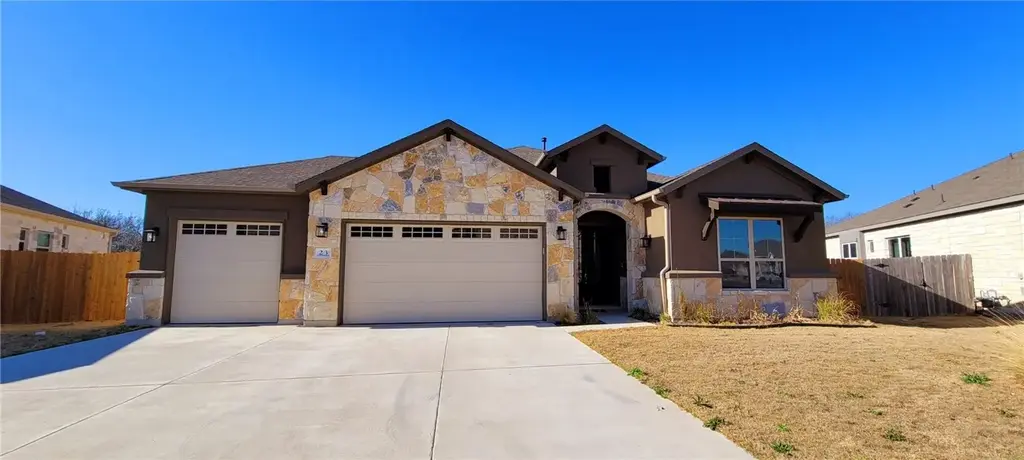 3750 E Palm Valley Boulevard 23, Round Rock