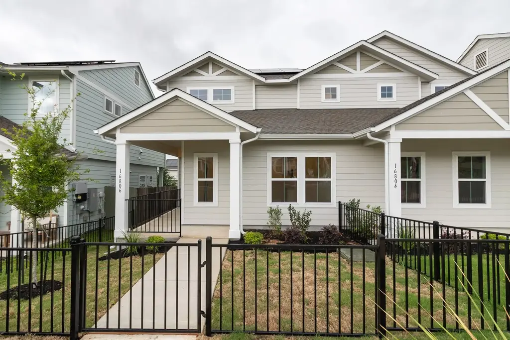 16806 Sonoma Breeze Drive, Manor