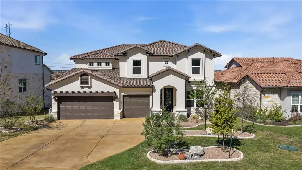 121 Serene Hilltop Circle, Austin