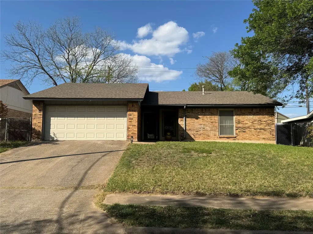 102 Skyloop Drive, Austin