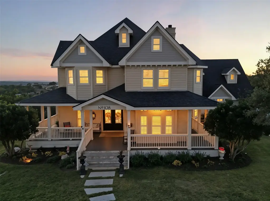 108 Big Sky, Burnet
