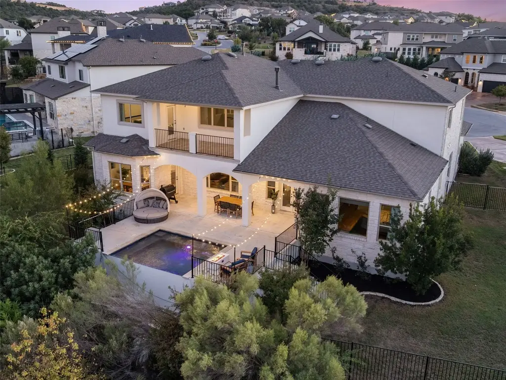 413 Mercer Falls Road, Lakeway