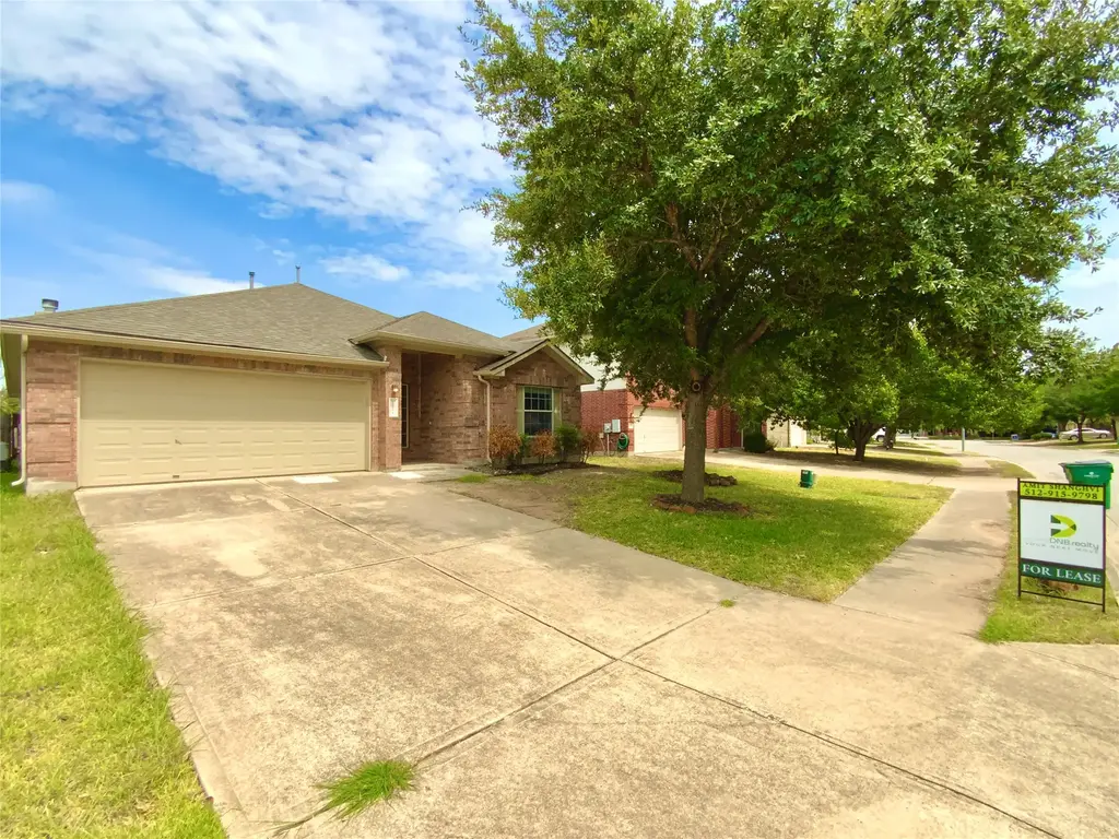 18704 Silent Water Way, Pflugerville
