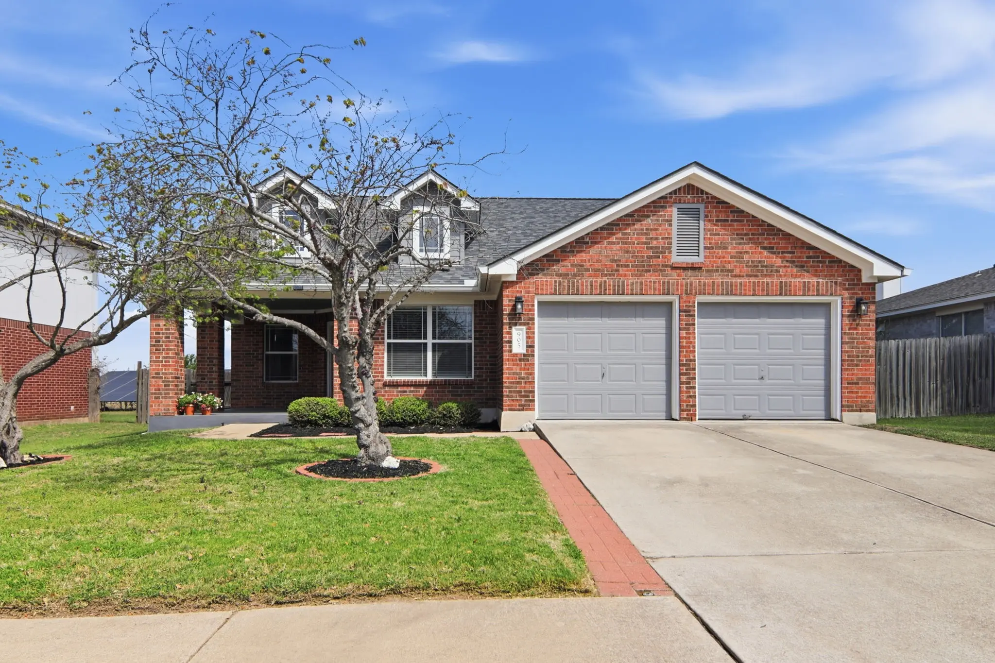 Photo of Listing #3412608