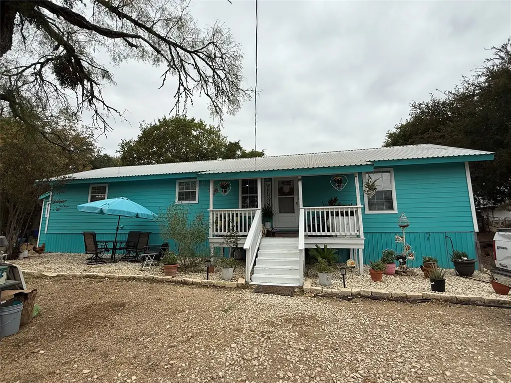 968 Red Town Road, Elgin