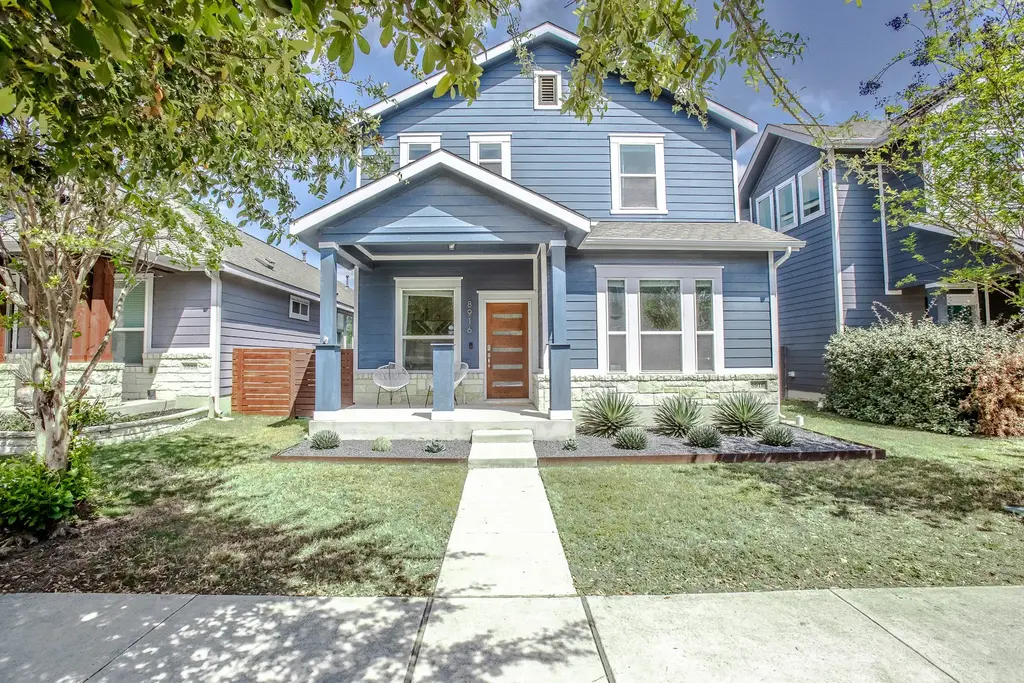 8916 Cattle Baron Path, Austin