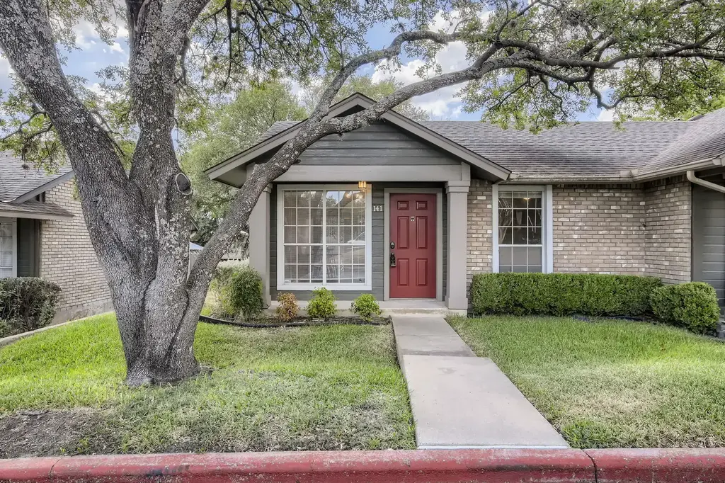 1015 E Yager Lane 141, Austin