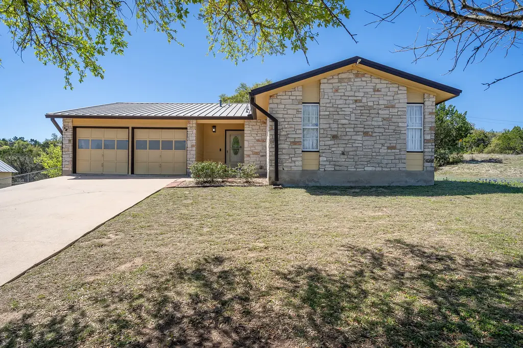 8207 Mescalero Drive, Austin