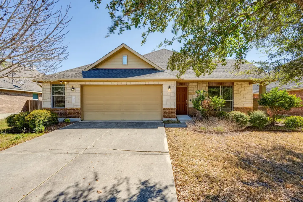 1323 Talley Loop, Buda