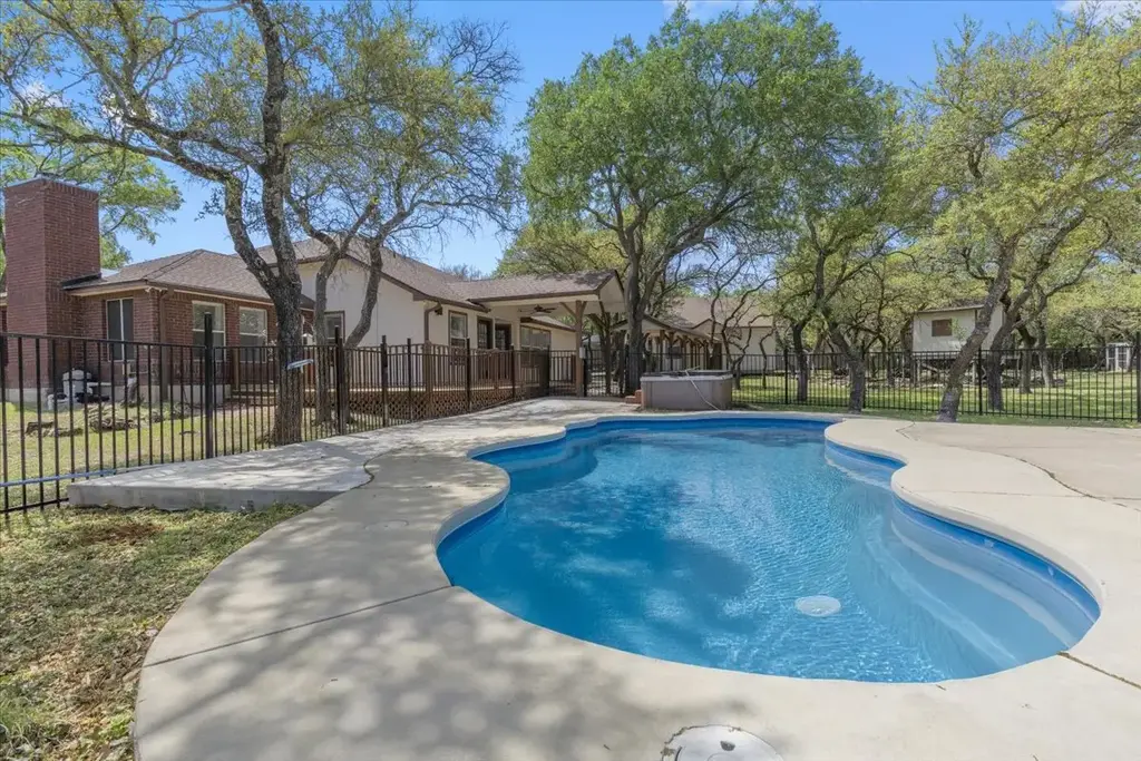 506 La Paloma Drive, Georgetown