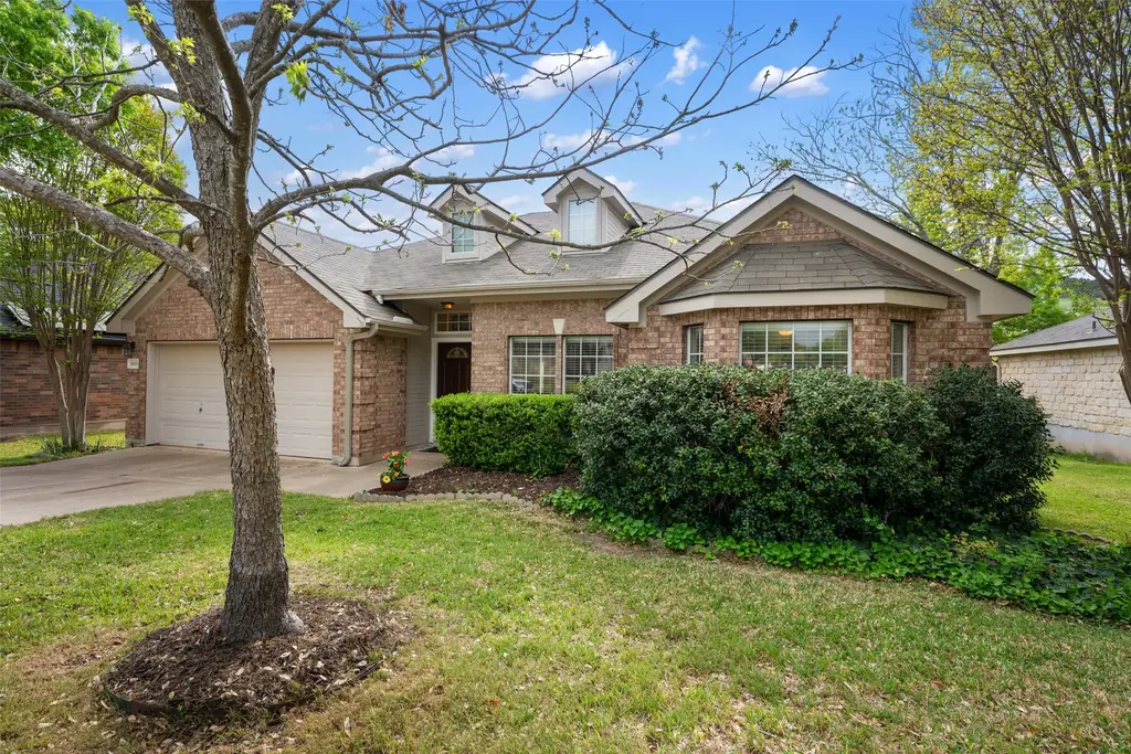 8008 Tonkinese Drive, Round Rock