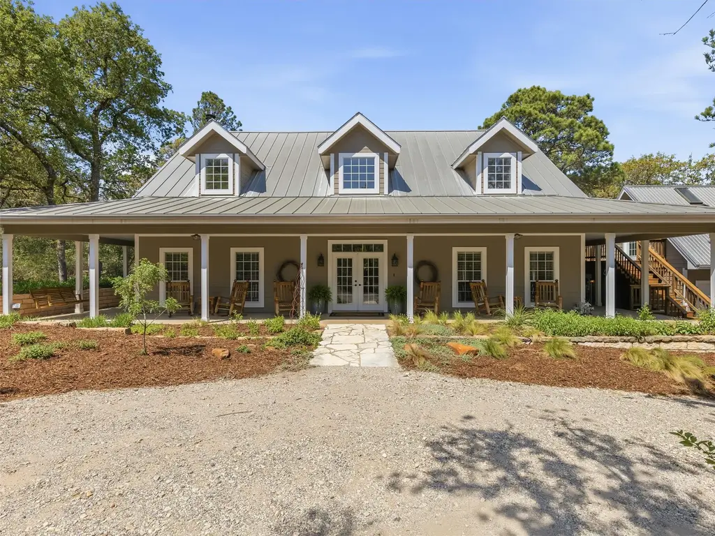 321 Red Rock Ranch Road, Red Rock