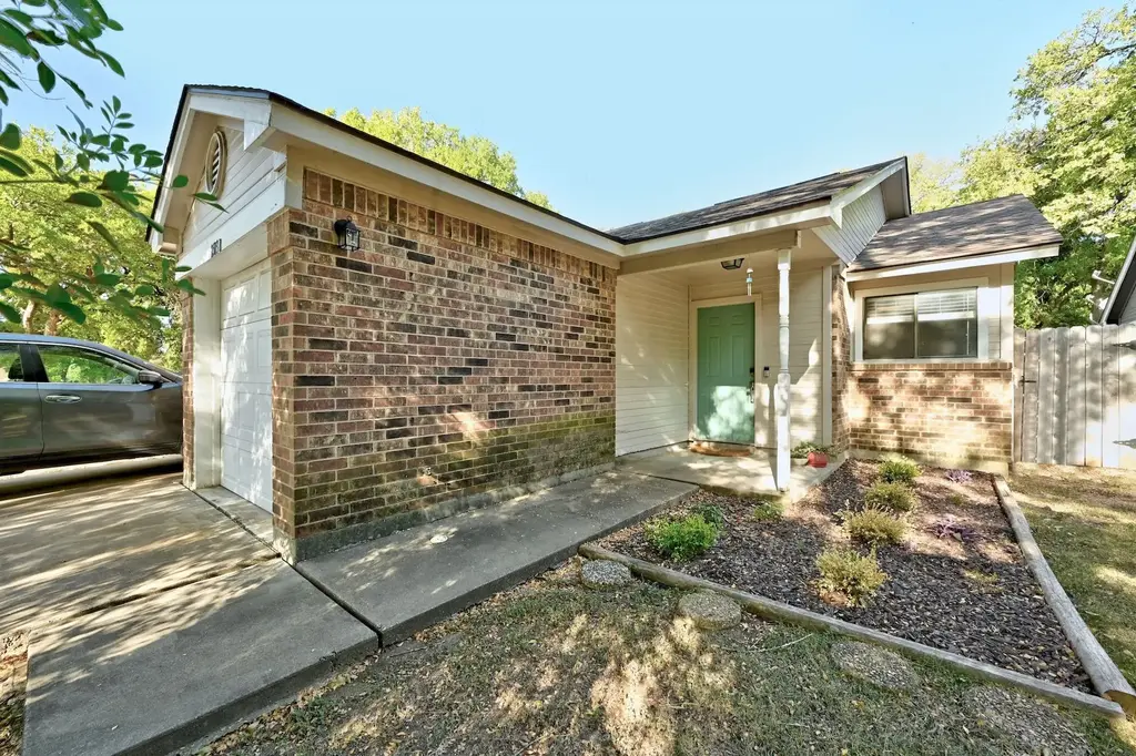 2503 Howellwood Way B, Austin