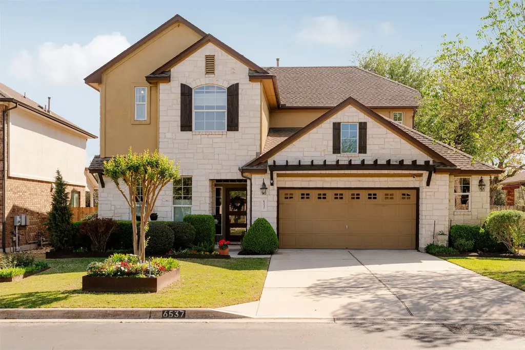 6537 Estana Lane, Austin