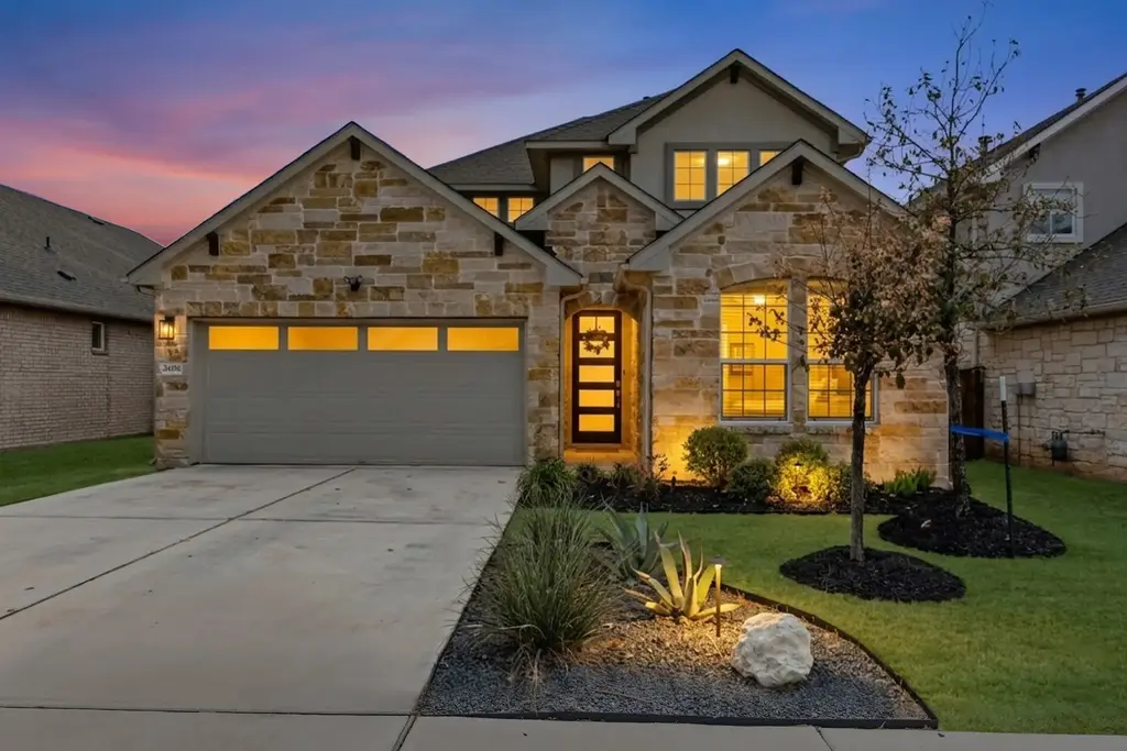 2408 Bravo Pass, Leander