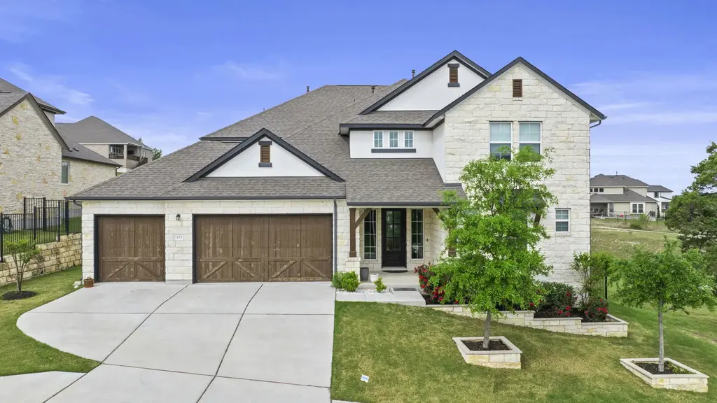 713 Palamos Drive, Leander
