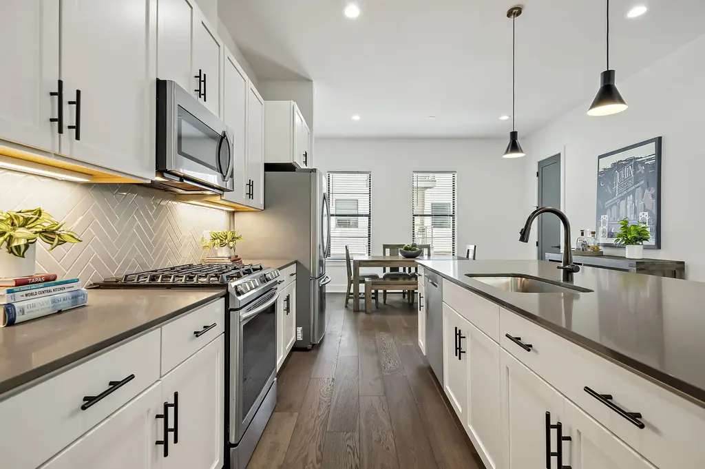3700 Clawson Road 501, Austin