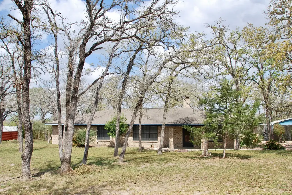 6911 Fm 532, Gonzales