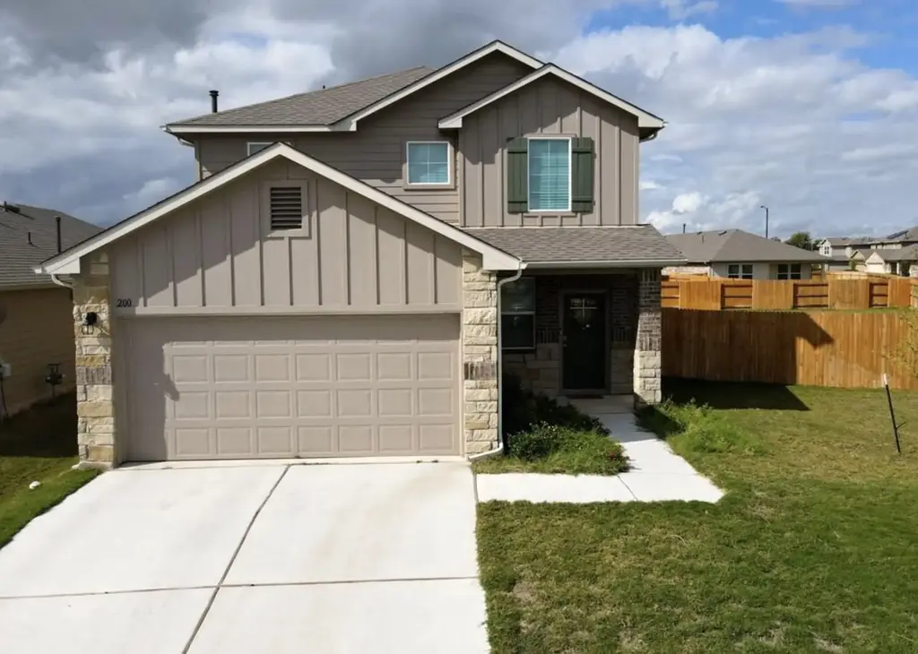 200 Strand Lane, Bastrop