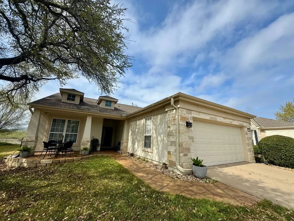 107 Yosemite Road, Georgetown