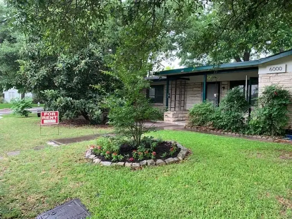 6000 Grover Avenue A, Austin