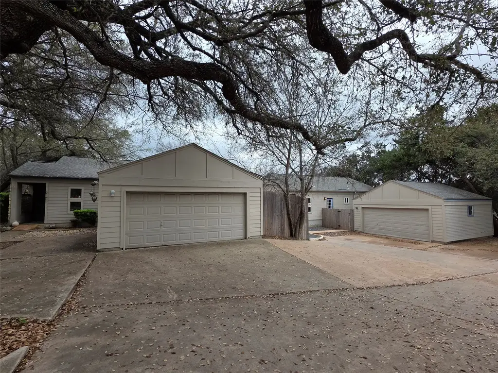 263 Mooring Circle, Lakeway