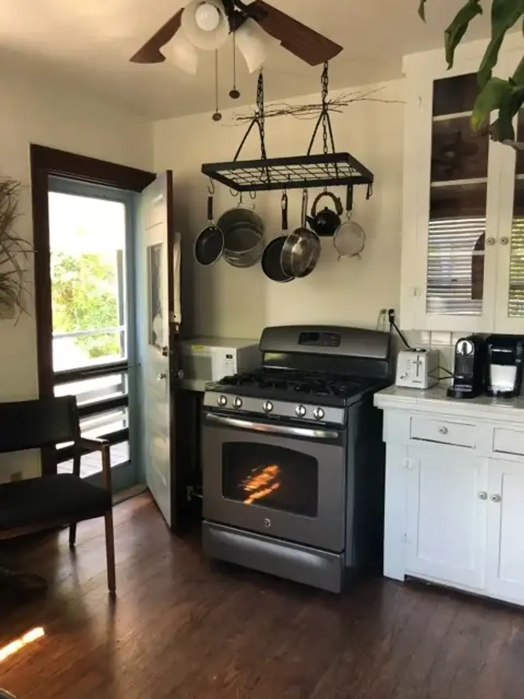 906 W 22nd Street 7, Austin
