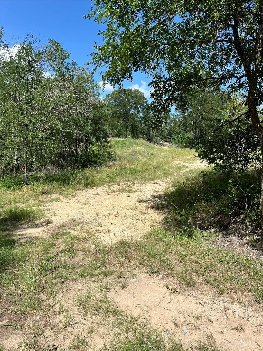 715 N Silver Street, Burnet