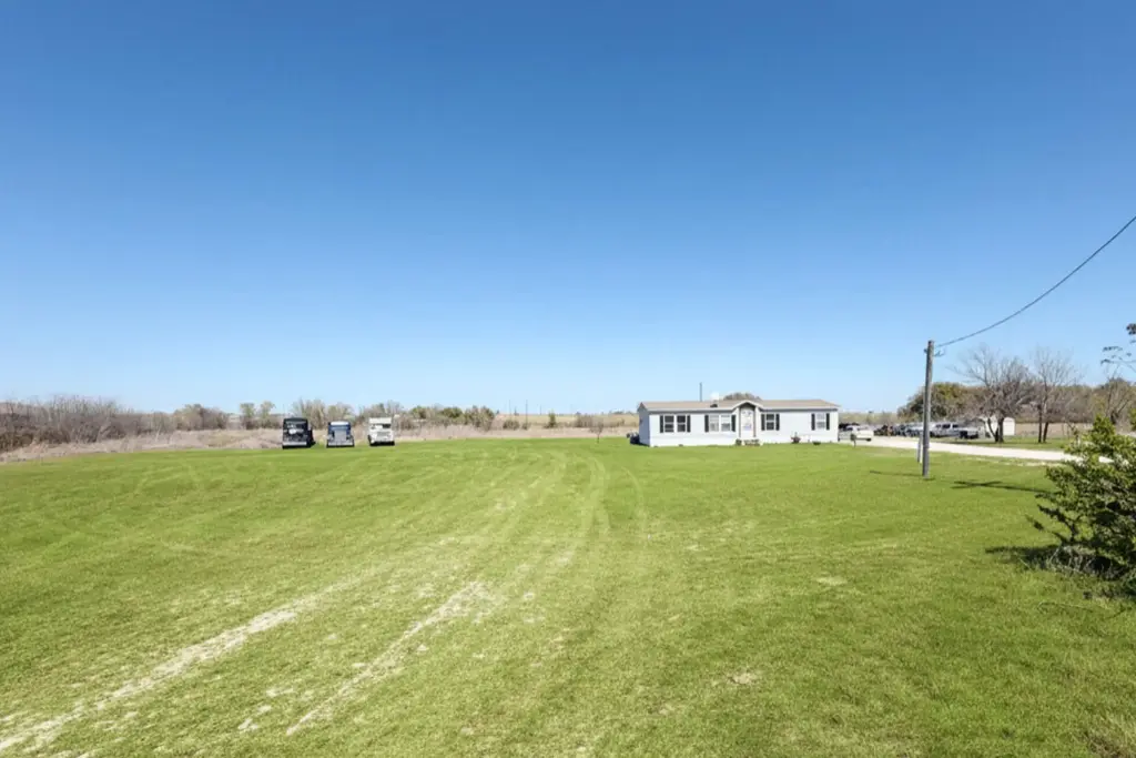 2409 County Road 313, Jarrell