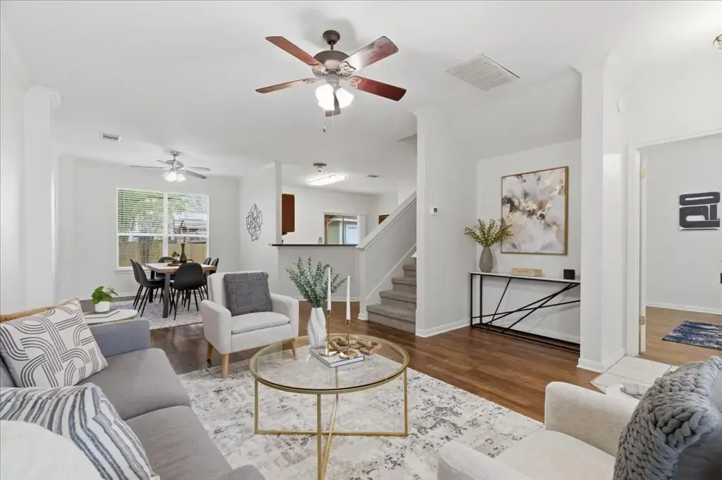 137 Crescent Drive, Buda