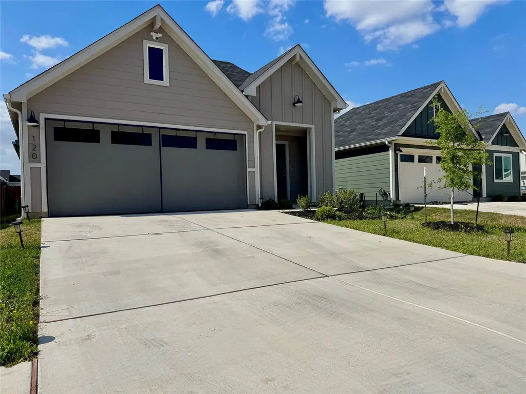 120 Gerasa Drive, Uhland
