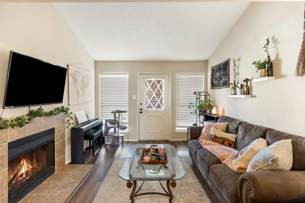 806 W 24th Street 328, Austin