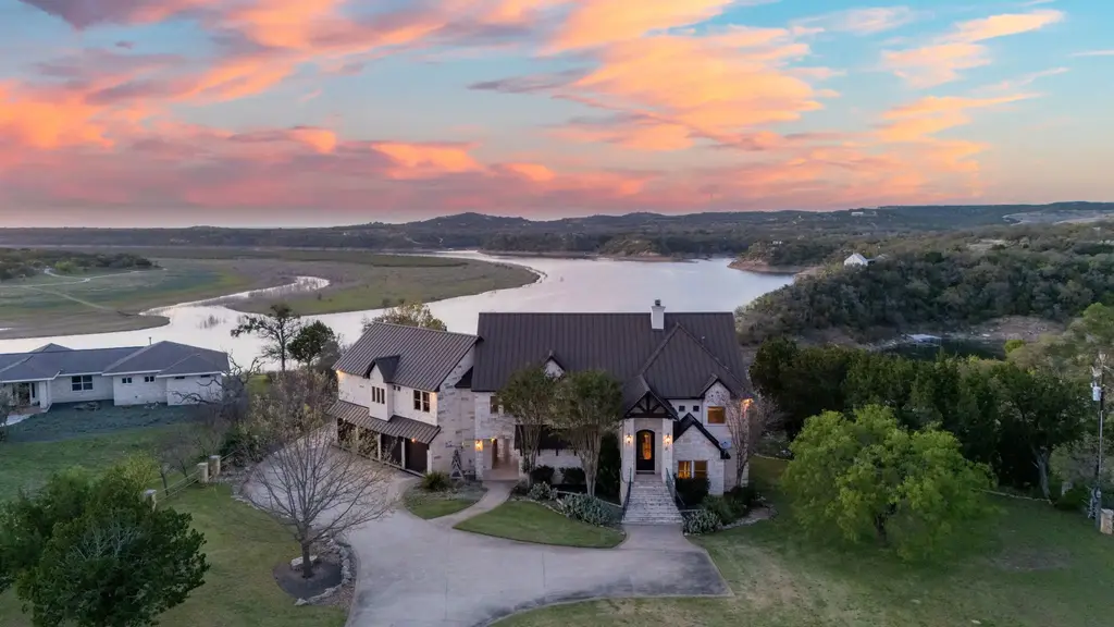 5010 Lookout Ridge Drive, Marble Falls