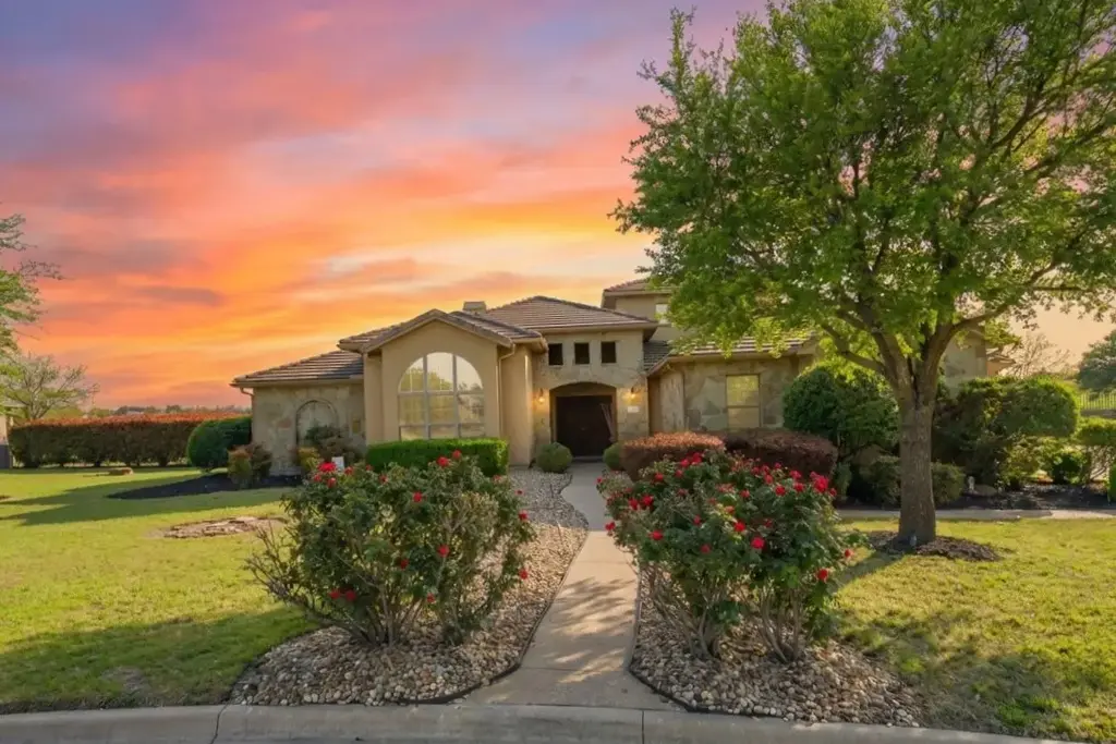 101 Hammerstone Cove, Georgetown