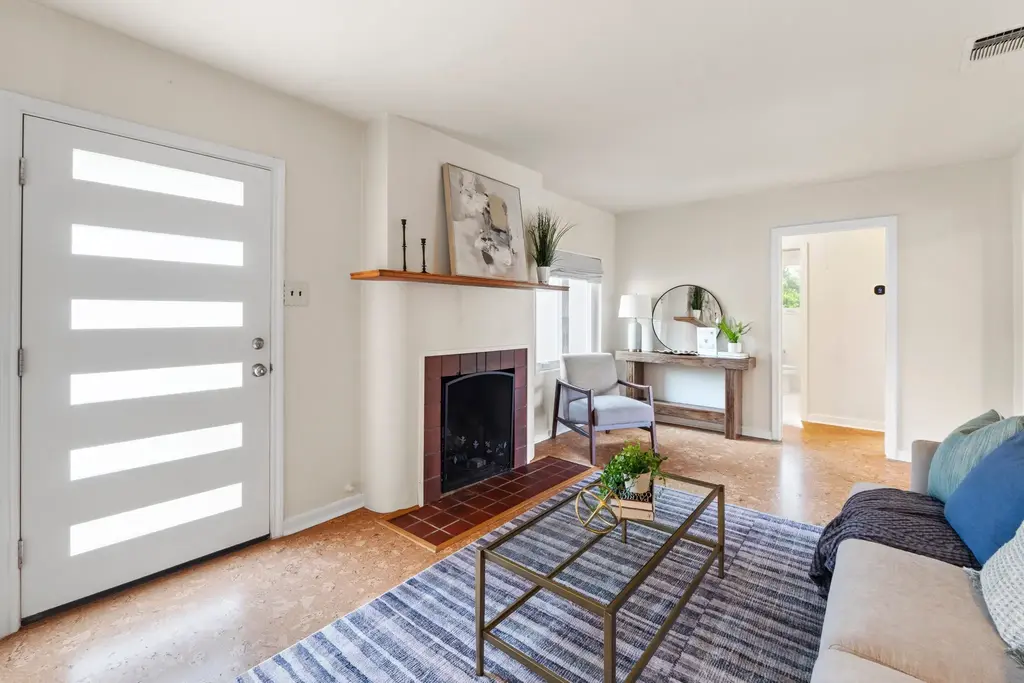 1727 38th 1/2 Street, Austin