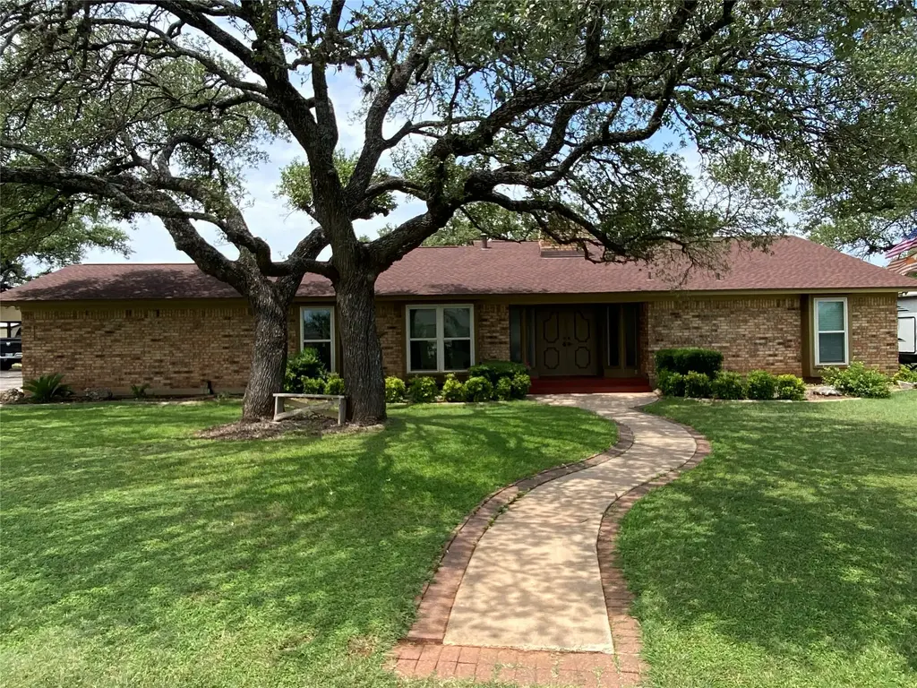 140 Oakridge Road, Georgetown