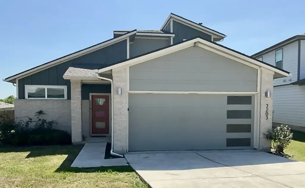 3202 Dampier Pass, Pflugerville
