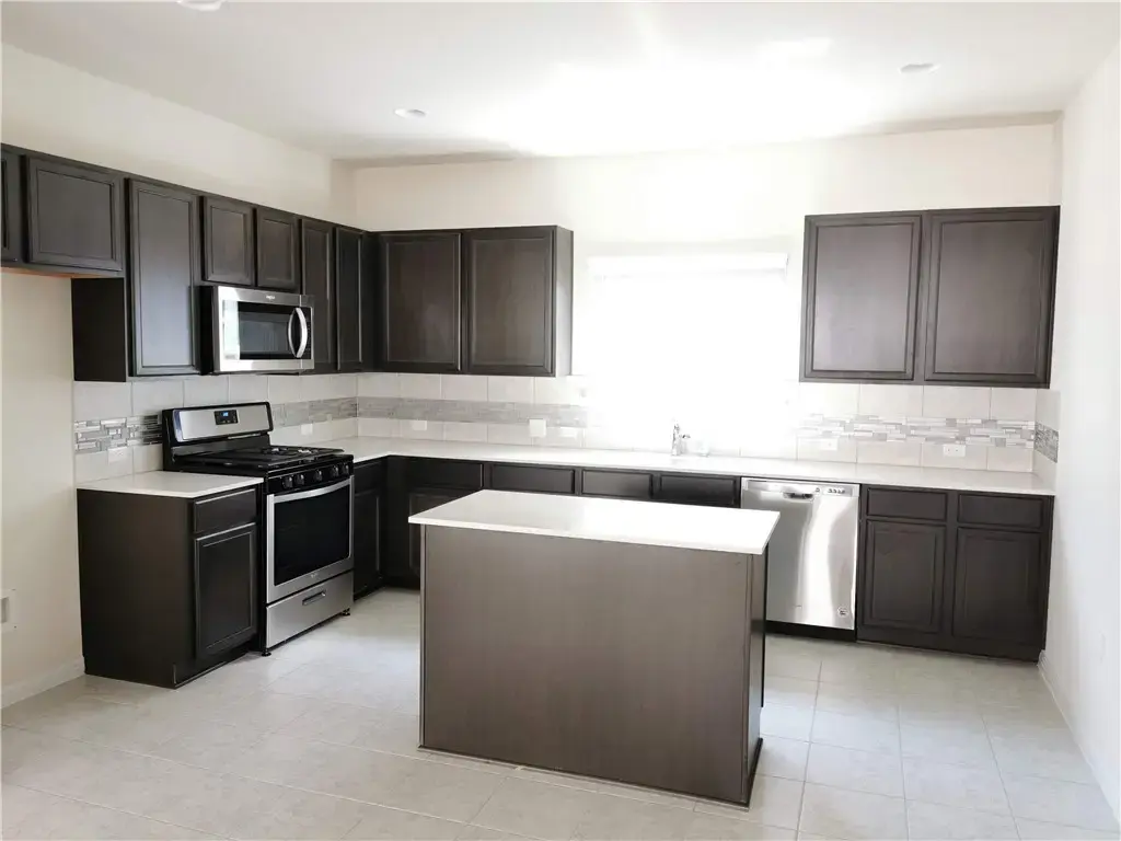 10504 Alemoor Drive, Austin