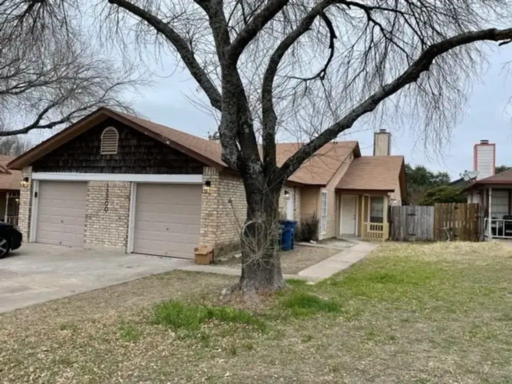 12200 Thompkins Drive B, Austin