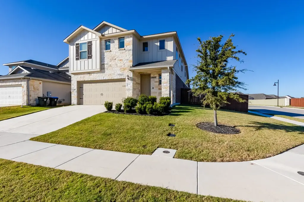 204 Mountain Valley Street, Georgetown