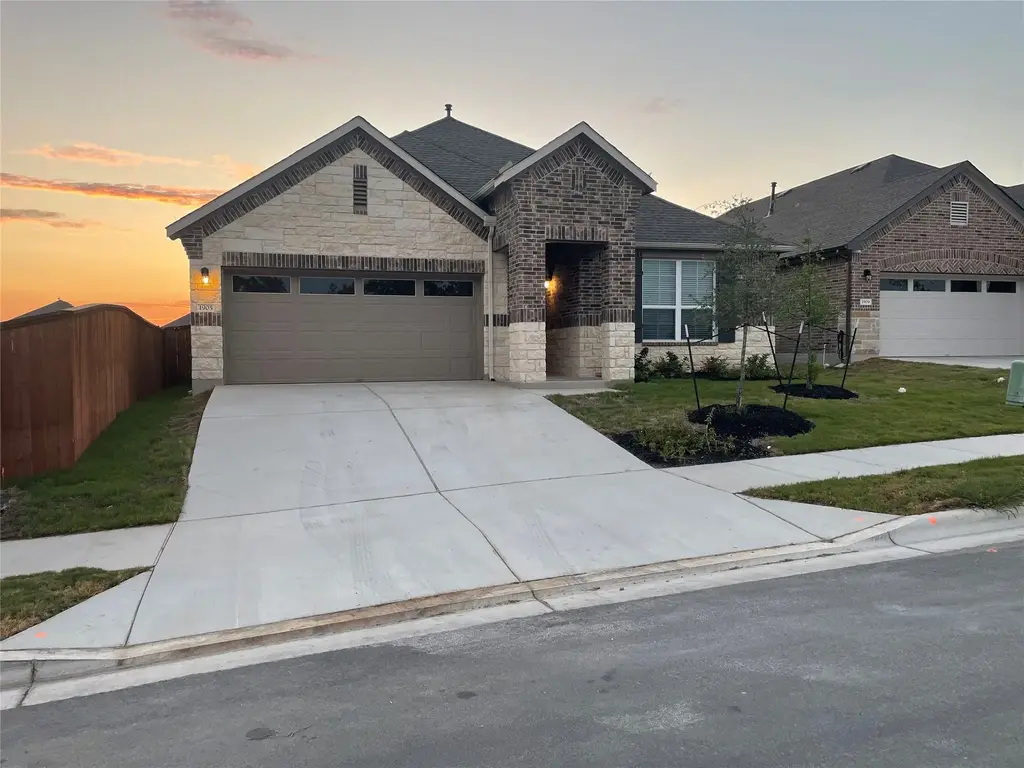 1905 Armitas Terrace, Leander