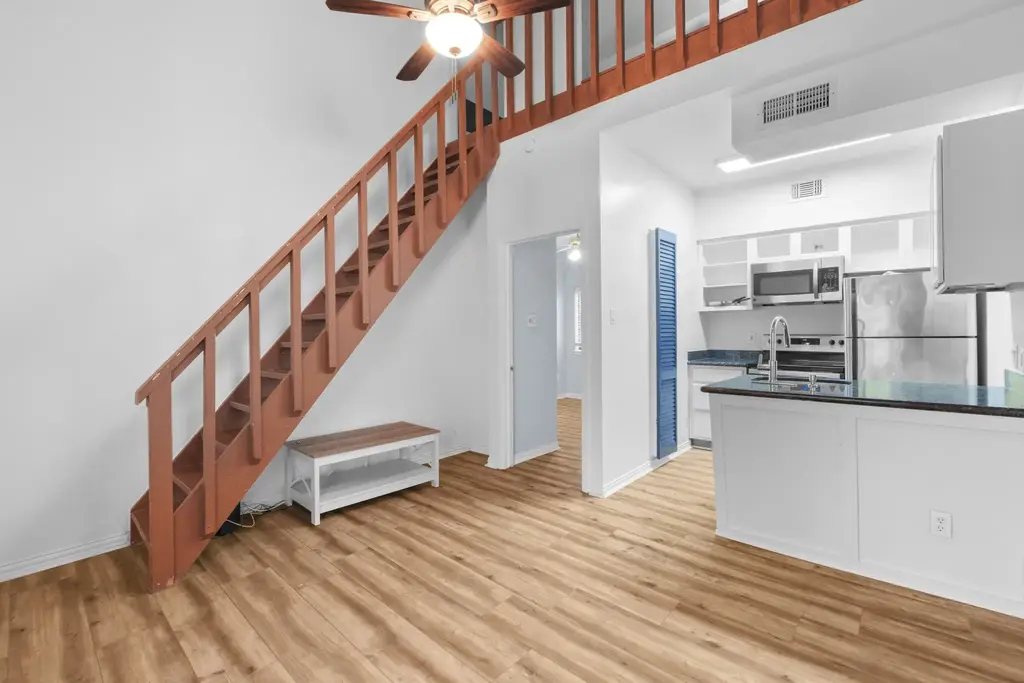 2714 Nueces Street 206, Austin