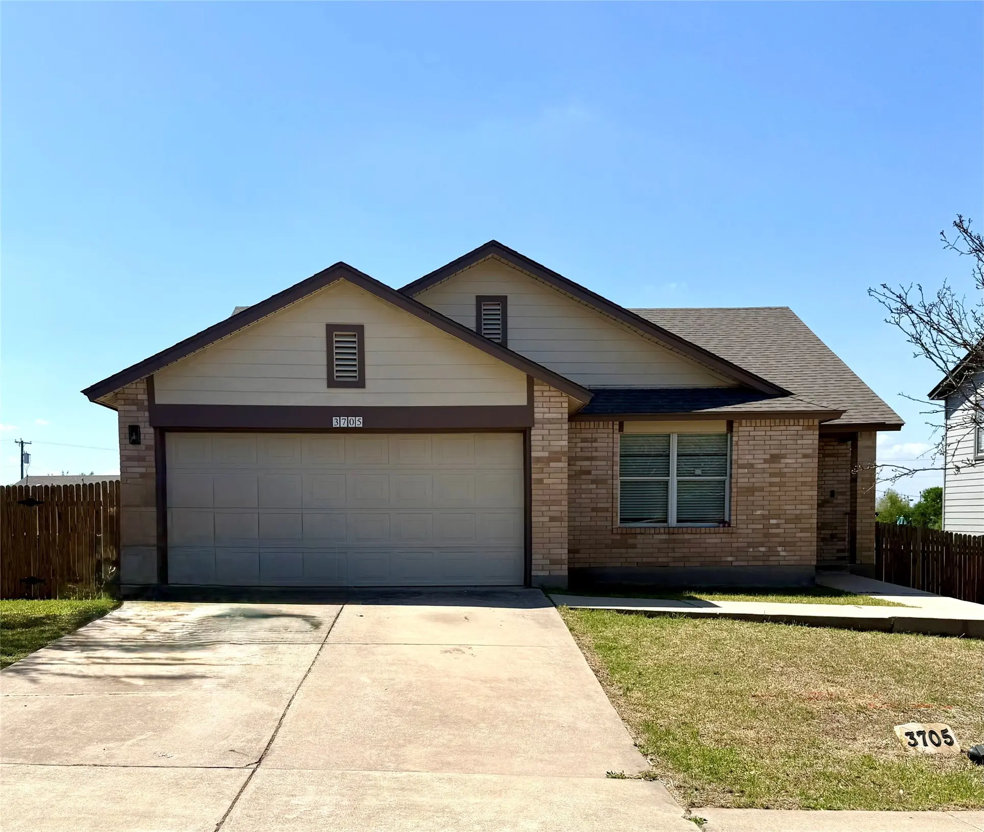 Photo of Listing #8950843