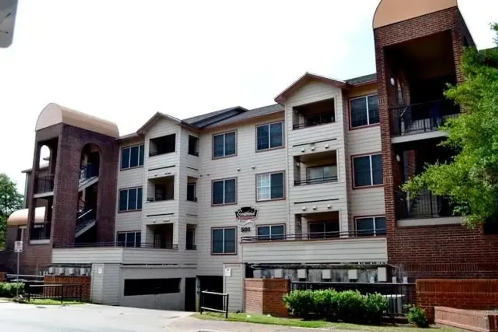 501 W 26th Street 101, Austin