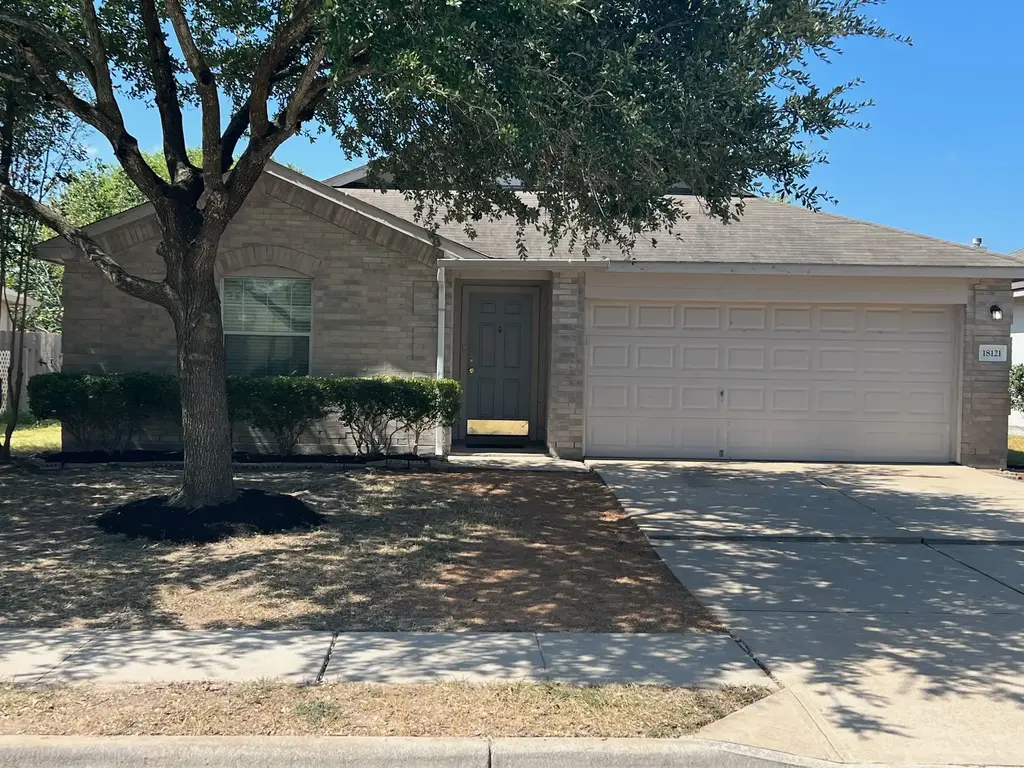 18121 Skysail Drive, Manor