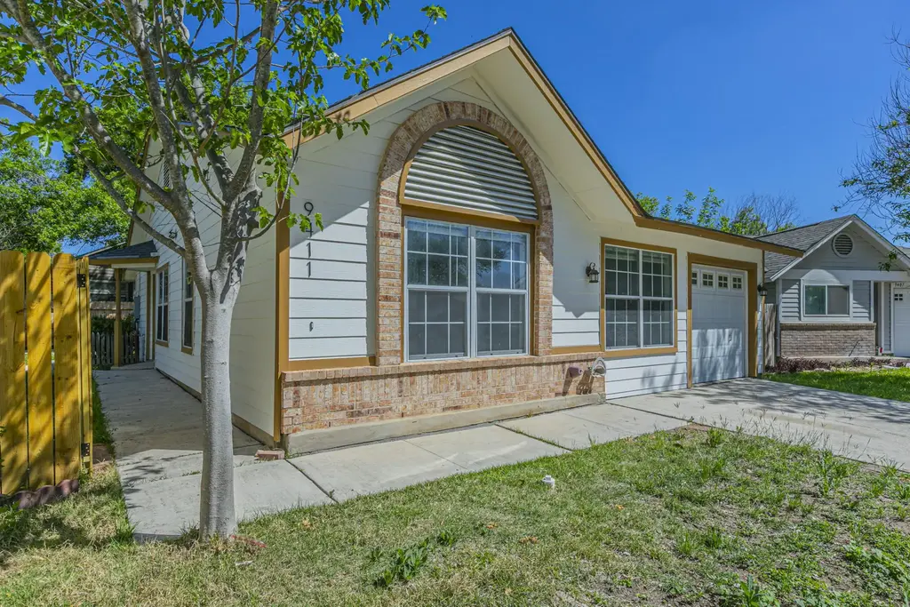 9411 Valley Moss, San Antonio