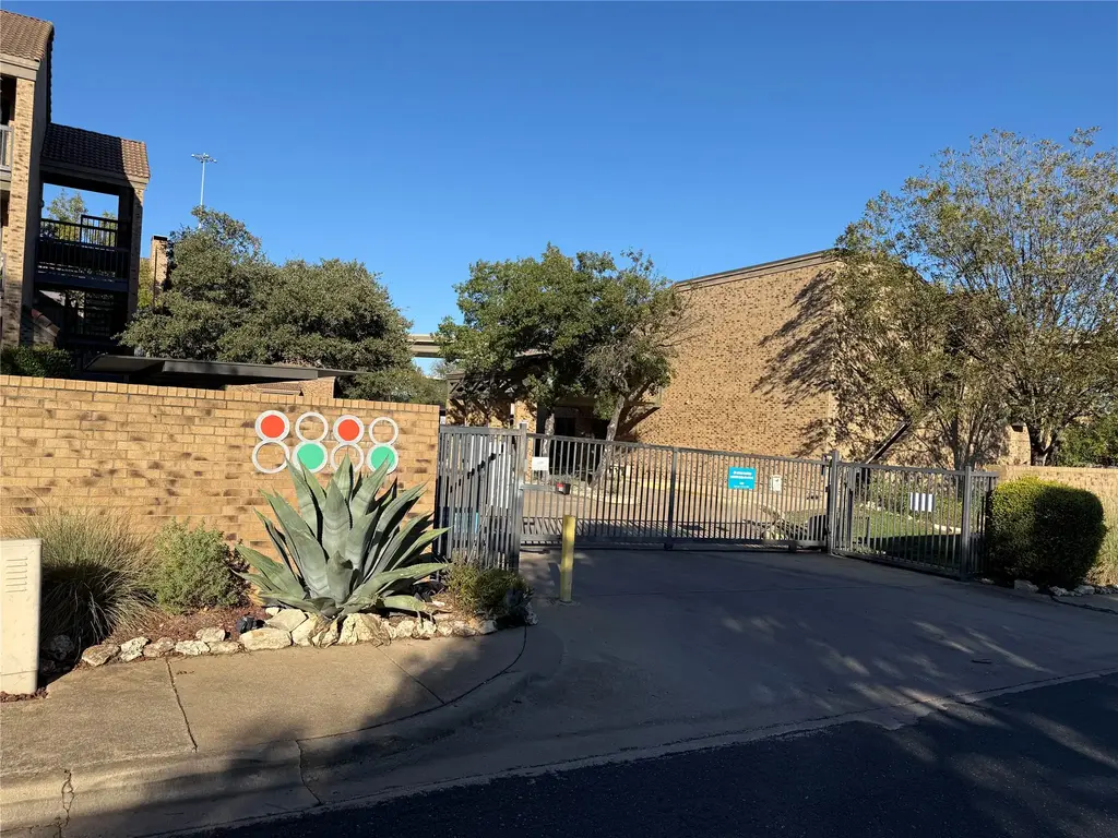 8888 Tallwood Drive 3207, Austin